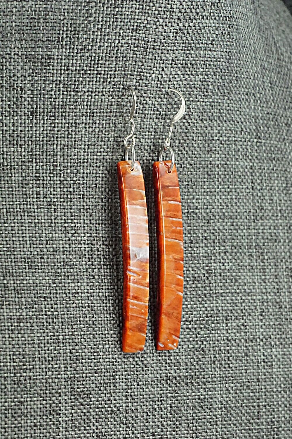 Spiny Oyster & Sterling Silver Earrings - Jesus Espino