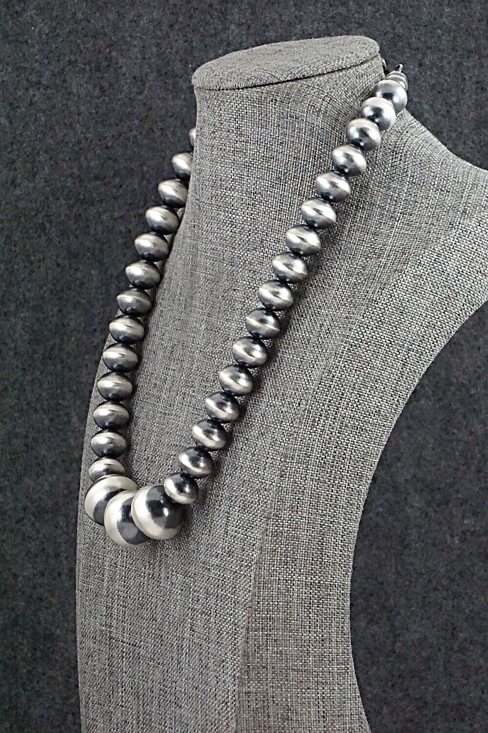 Sterling Silver Navajo Pearl Necklace 18" - Tonisha Haley