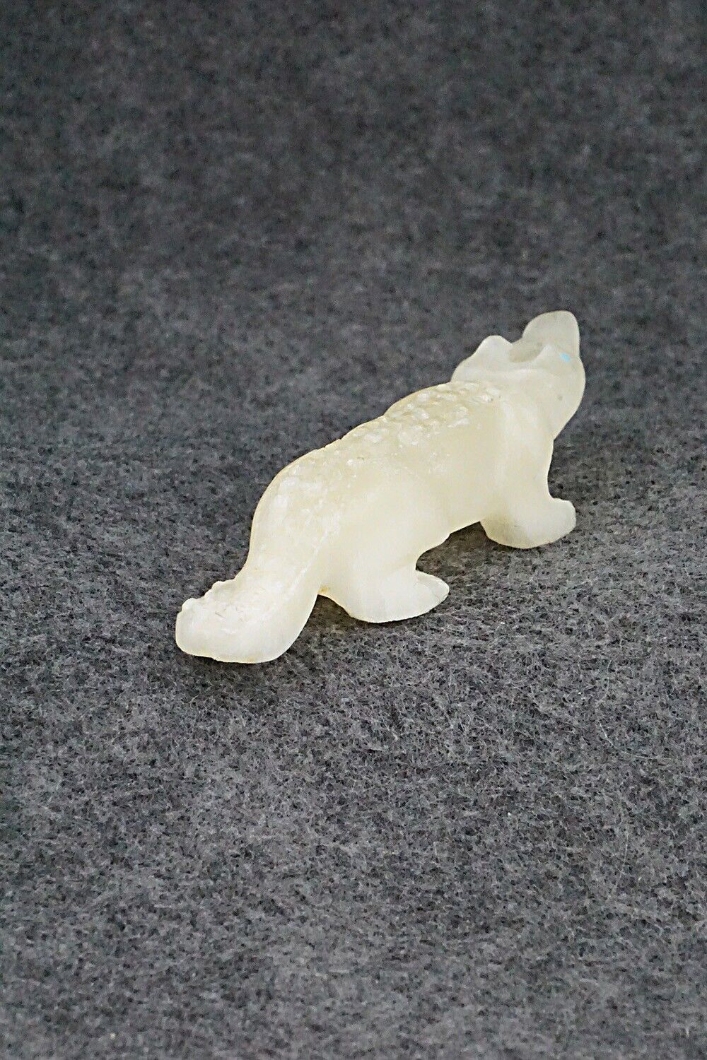 Alligator Zuni Fetish Carving - Lindsey Cheama