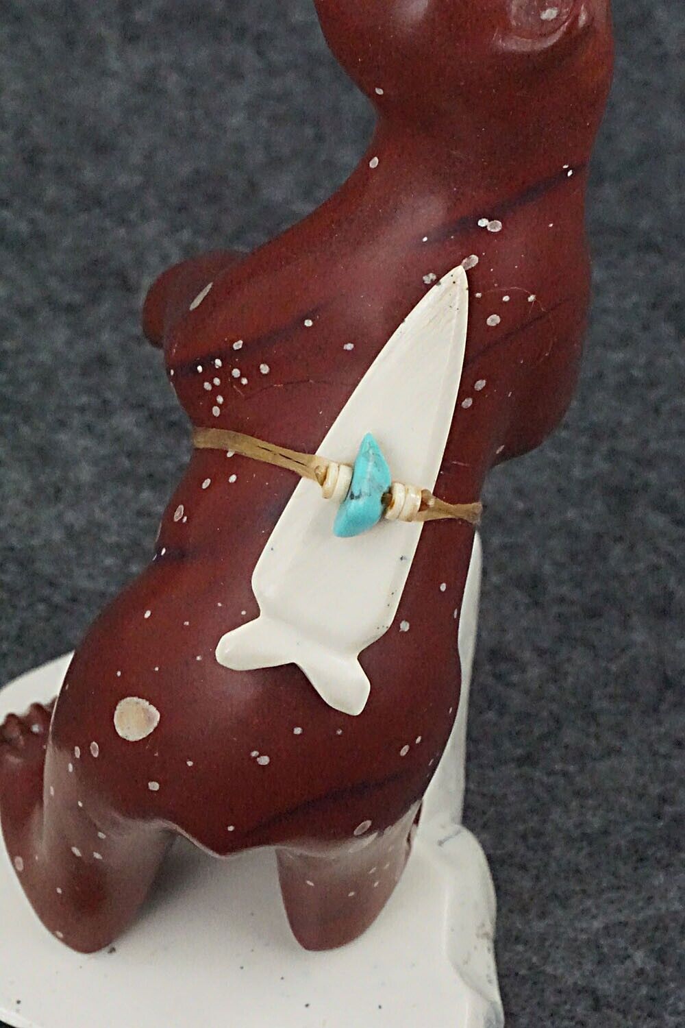 Bear Zuni Fetish Carving - Albert Eustace