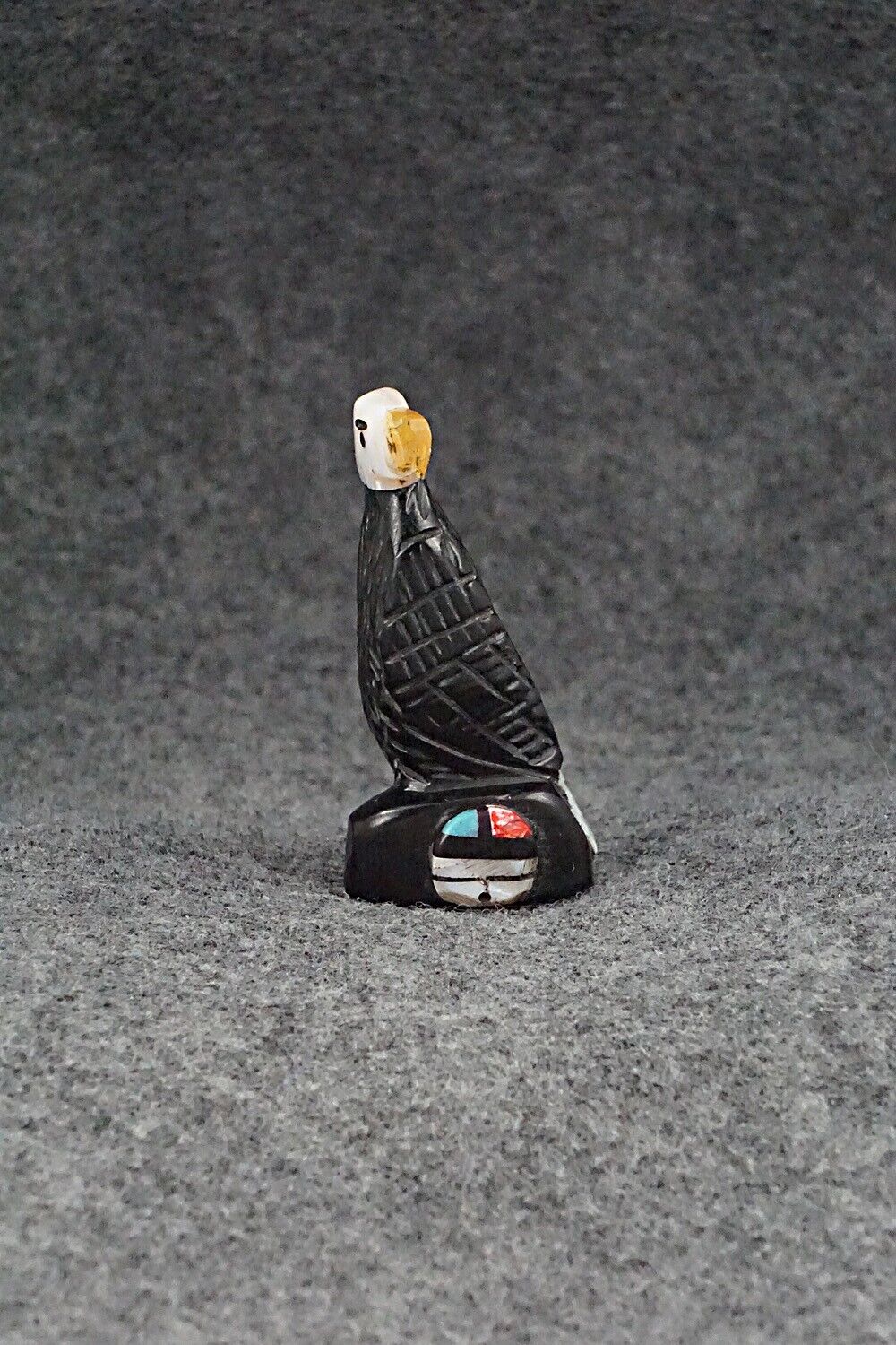 Eagle Zuni Fetish Carving - Darrin Boone
