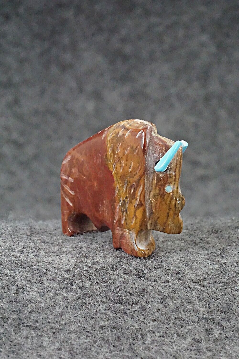 Buffalo Zuni Fetish Carving - Todd Etsate