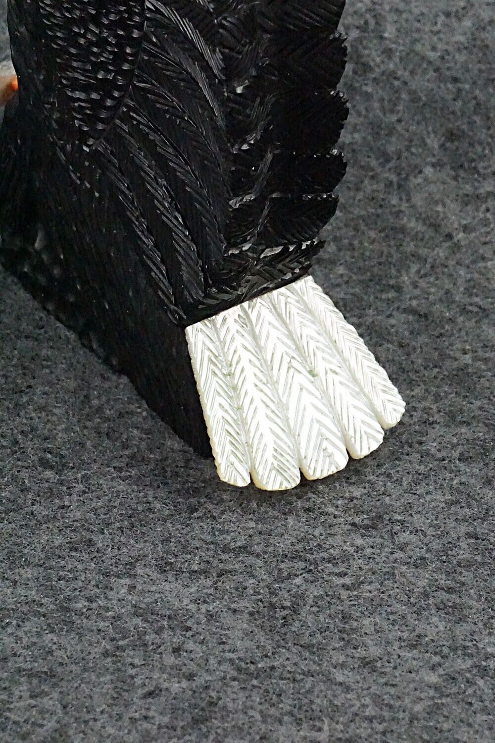 Bald Eagle w/Fish Zuni Fetish Carving - Mike Tucson