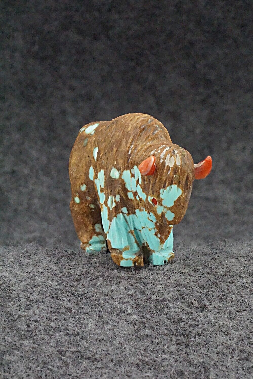 Buffalo Zuni Fetish Carving - Andres Quandelacy