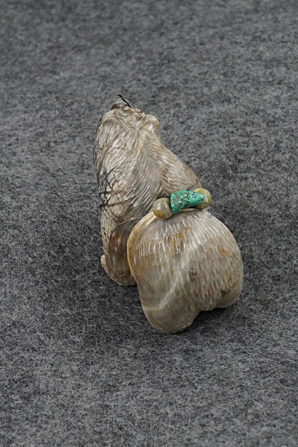 Bear Zuni Fetish Carving - Farlan & Paulette Quam