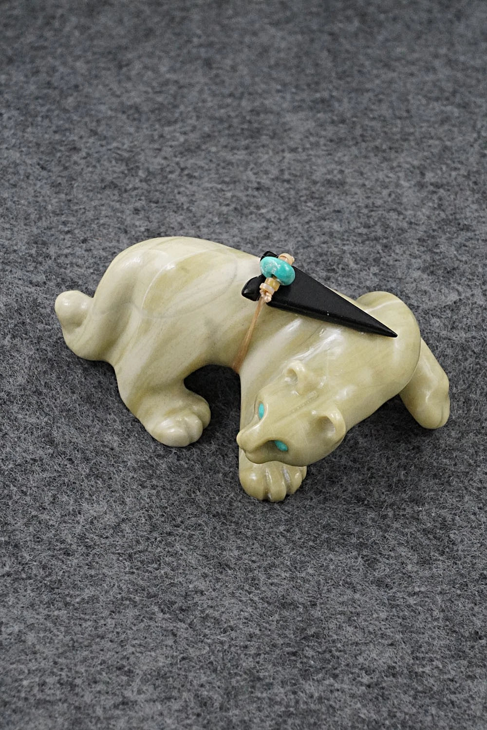 Mountain Lion Zuni Fetish Carving - Albert Eustace