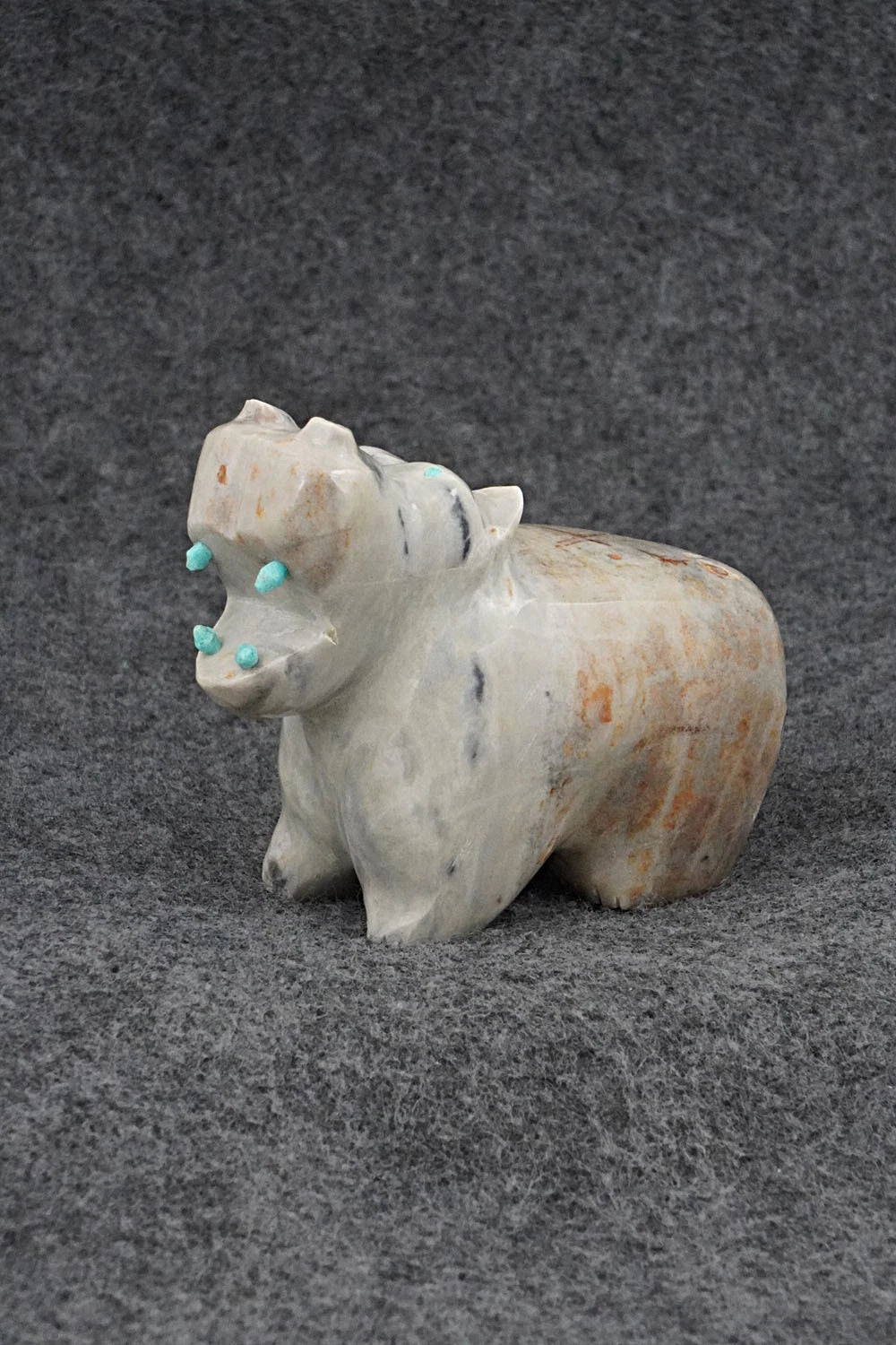 Hippo Zuni Fetish Carving - Enrike Leekya