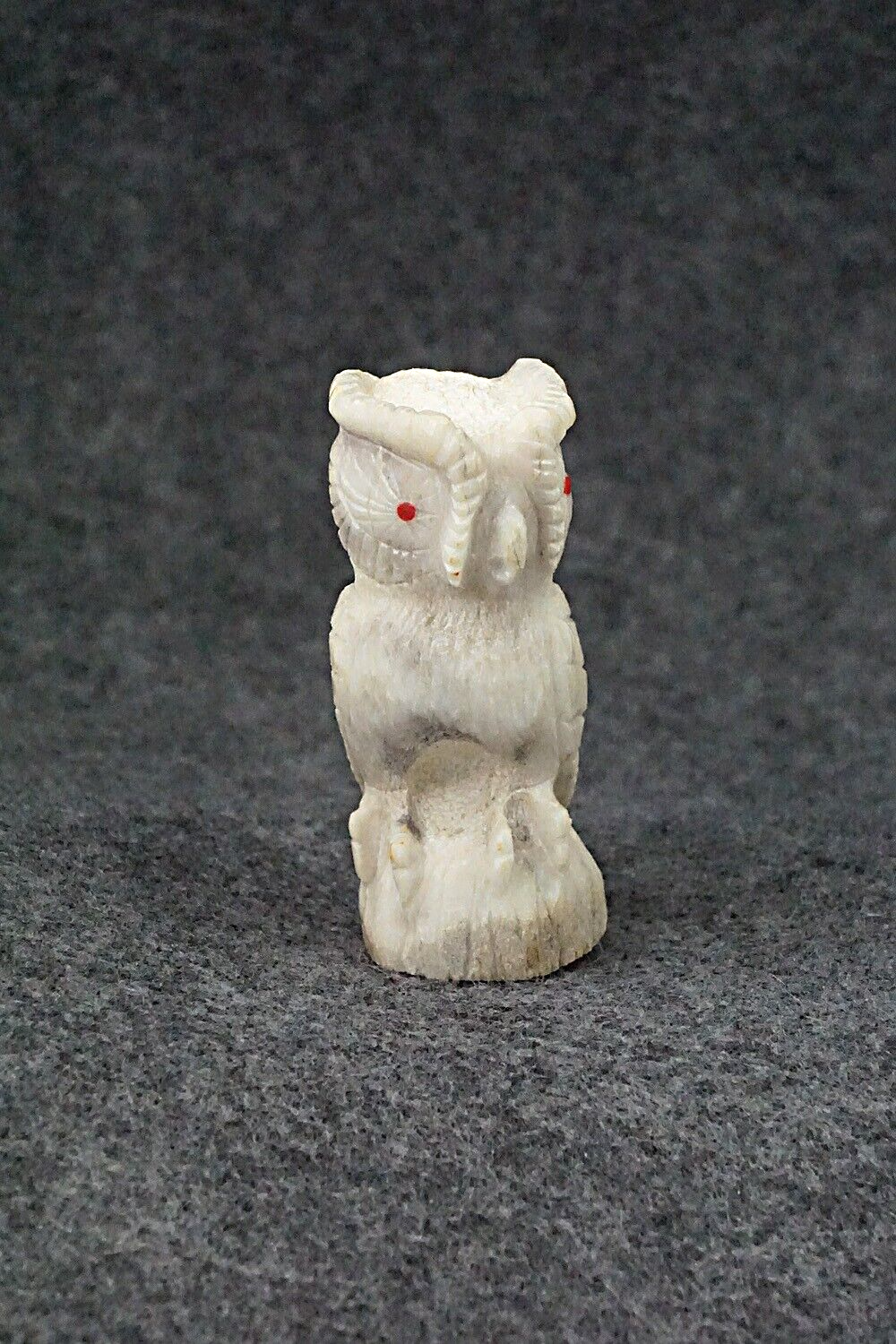 Owl Zuni Fetish Carving - Chris Peina