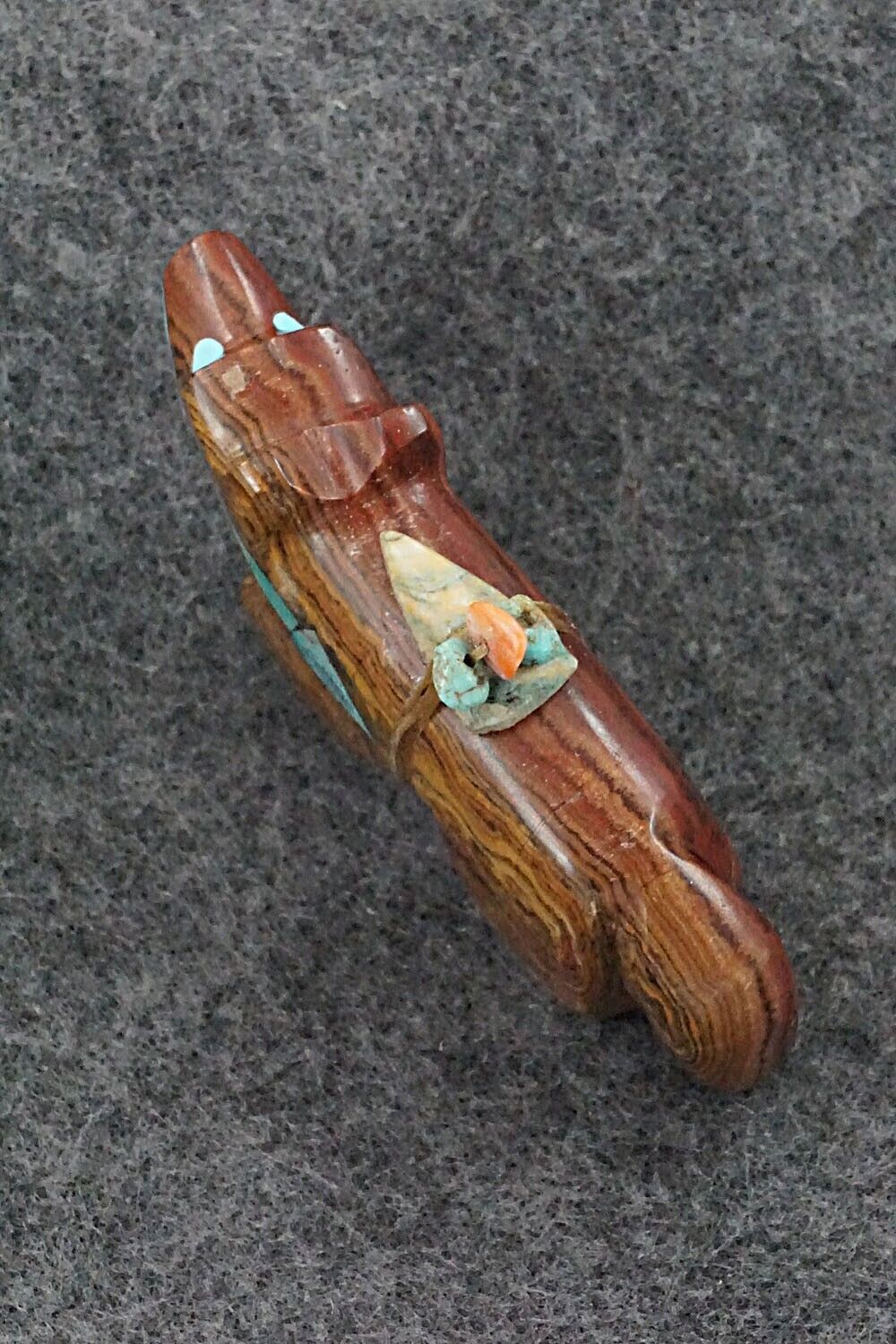 Wolf Zuni Fetish Carving - Donovan Laiwakete