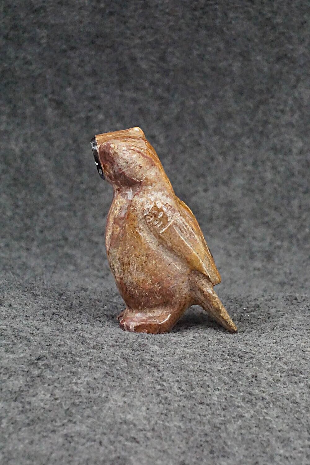 Owl Zuni Fetish Carving - Freddie Leekya
