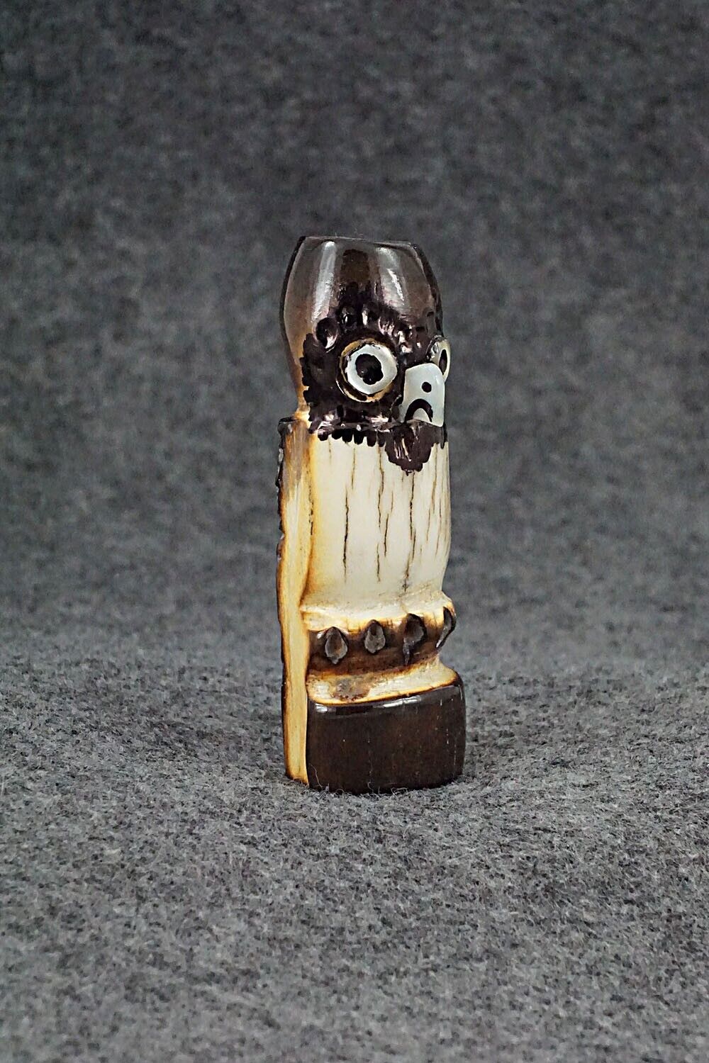 Owl Zuni Fetish Carving - Craig Haloo