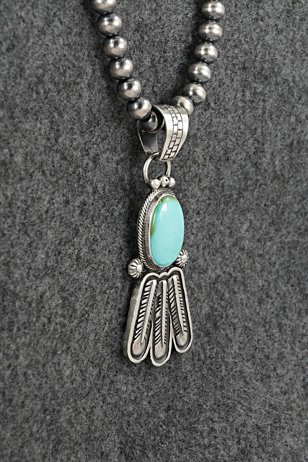 Turquoise & Sterling Silver Necklace - Verley Betone