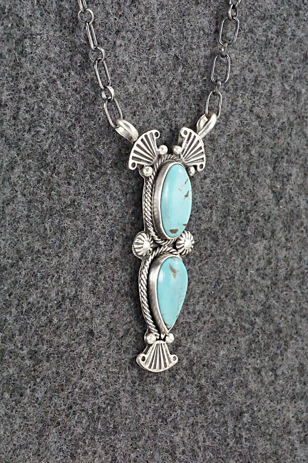 Turquoise & Sterling Silver Necklace - Verley Betone