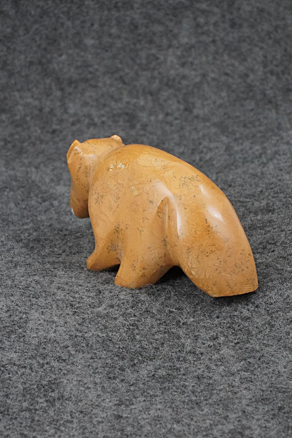 Anteater Zuni Fetish Carving - Enrike Leekya