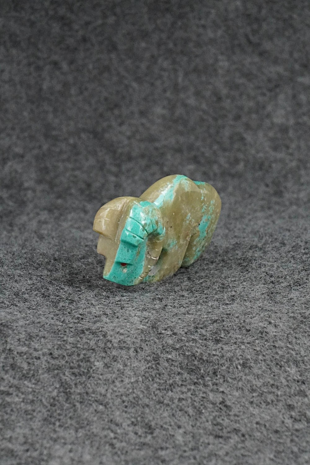 Ram Zuni Fetish Carving - Kenric Laiwakete