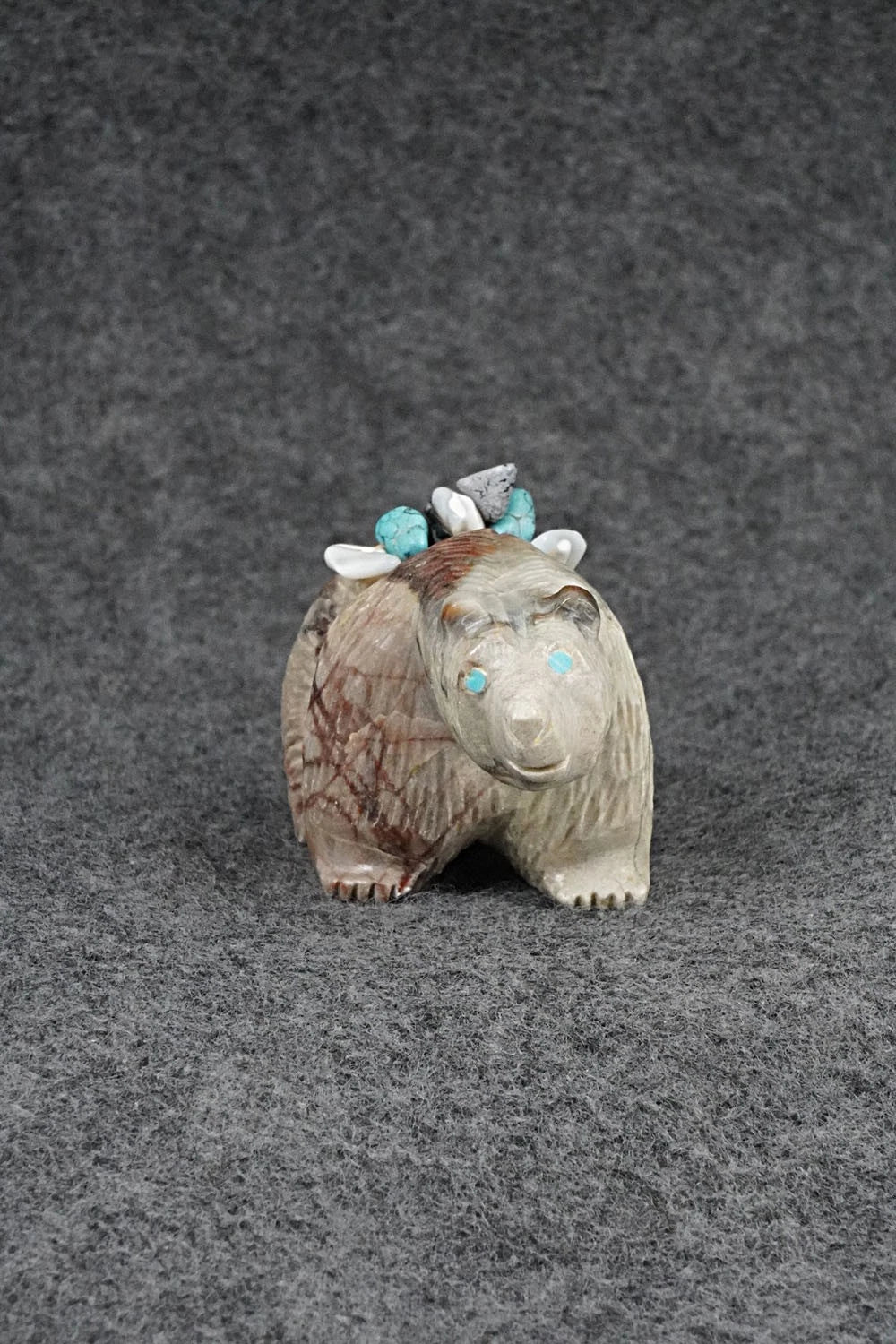 Bear Zuni Fetish Carving - Farlan & Paulette Quam