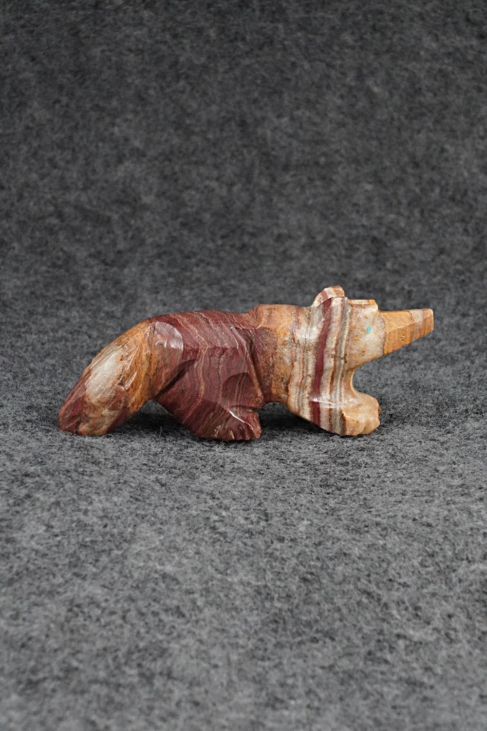 Wolf Zuni Fetish Carving - Tony Mackel