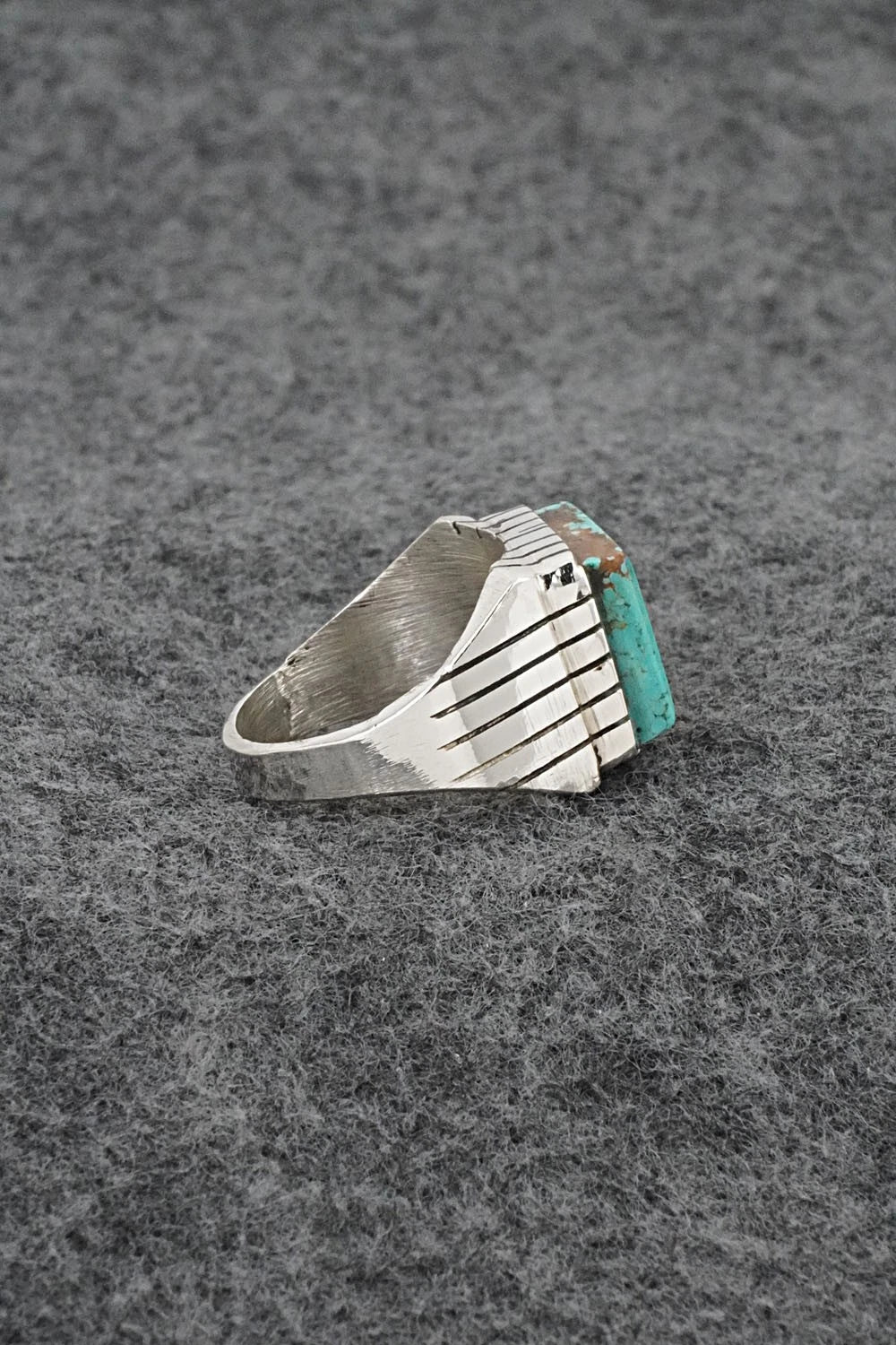Turquoise & Sterling Silver Ring - Trevor Jack - Size 8