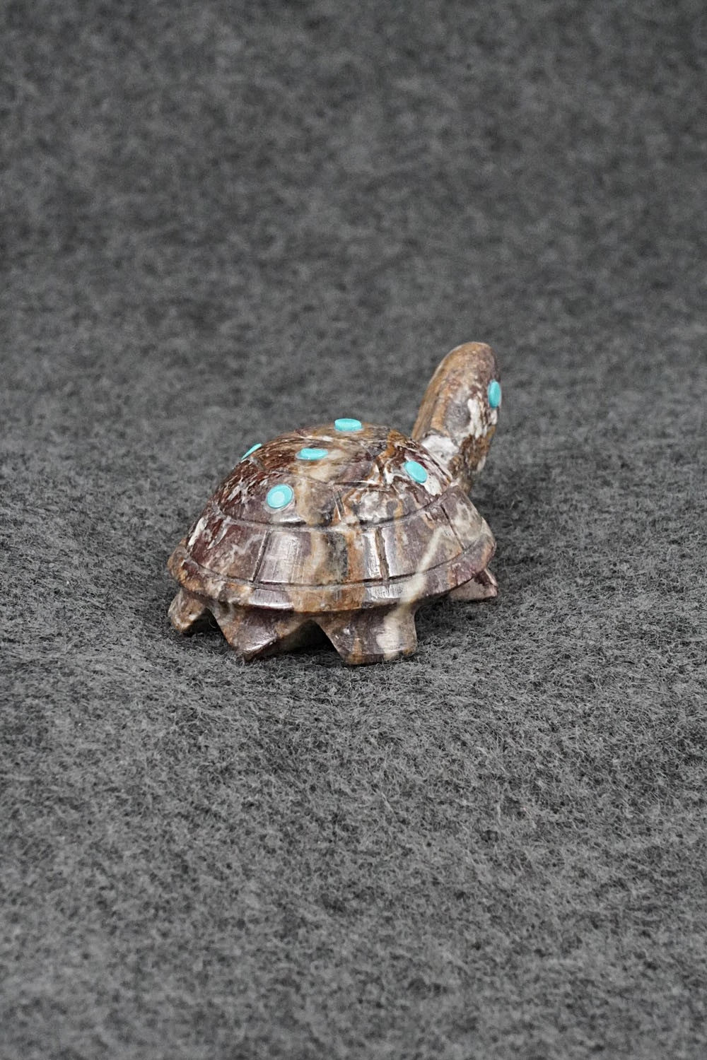 Turtle Zuni Fetish Carving - Ronnie Lunasee