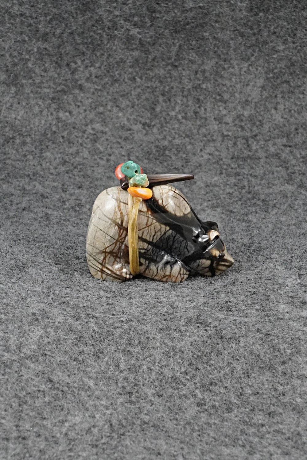 Bear Zuni Fetish Carving - Randy Lucio