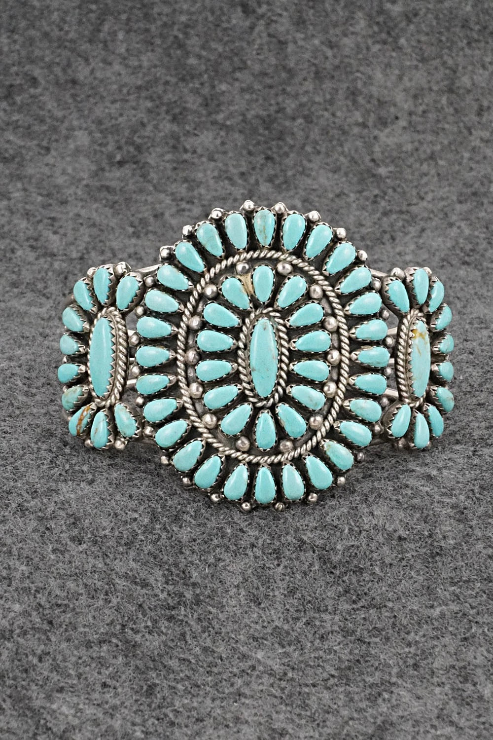 Turquoise & Sterling Silver Vintage Bracelet