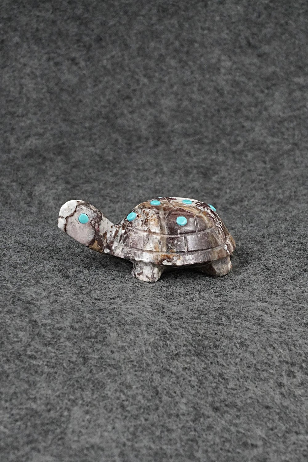 Turtle Zuni Fetish Carving - Ronnie Lunasee