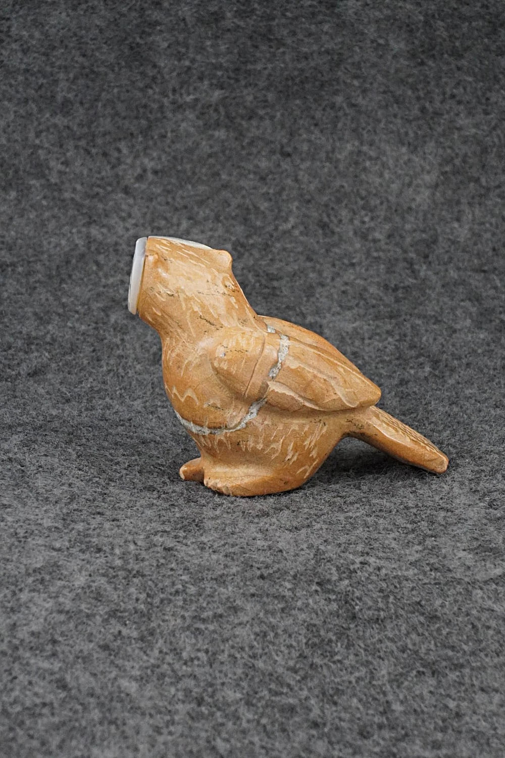 Owl Zuni Fetish Carving - Freddie Leekya