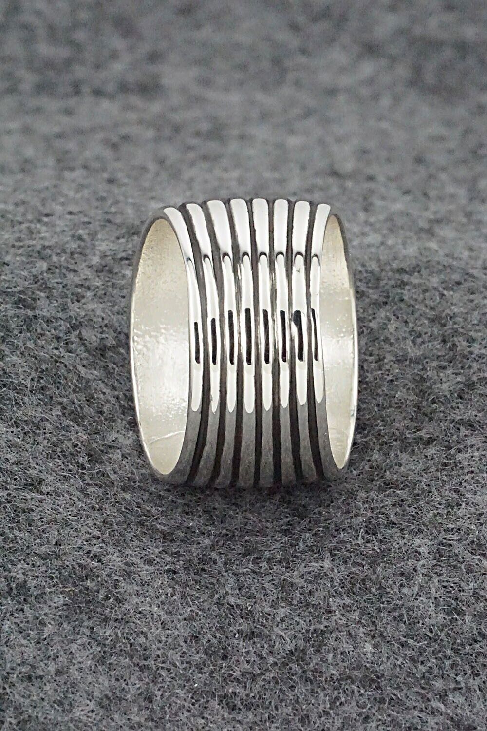 Sterling Silver Ring - Elgin Tom - Size 10.5