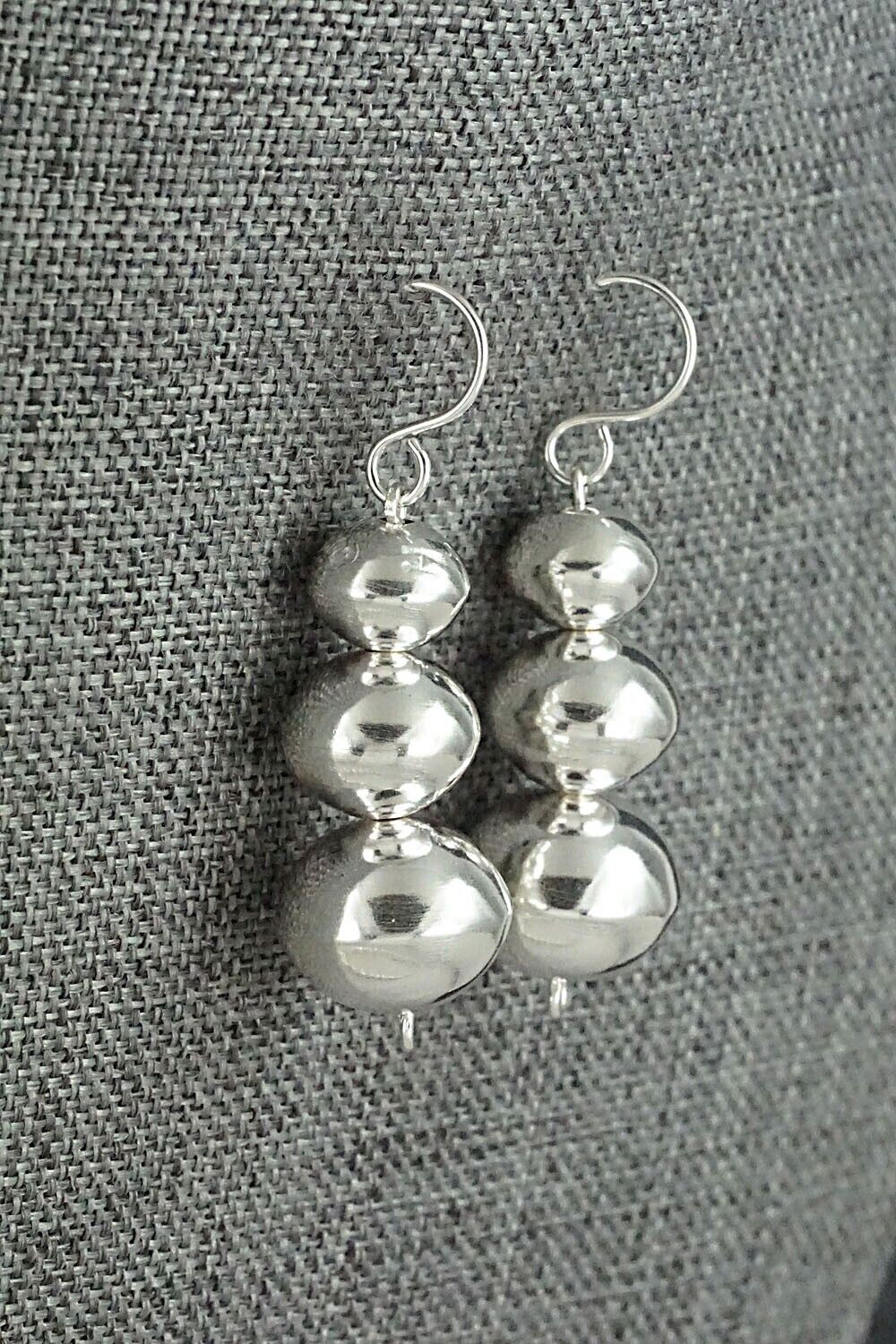 Navajo Pearl Sterling Silver Necklace Set - Tonisha Haley