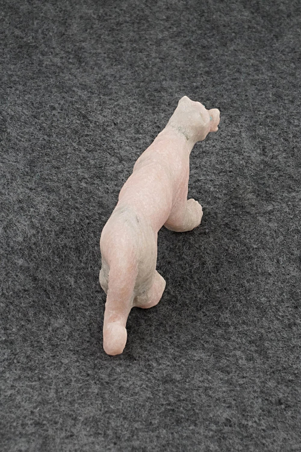 Mountain Lion Zuni Fetish Carving - Fenton Luna
