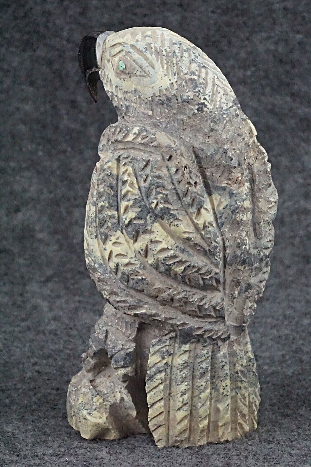Eagle Zuni Fetish Carving - Jon Quam