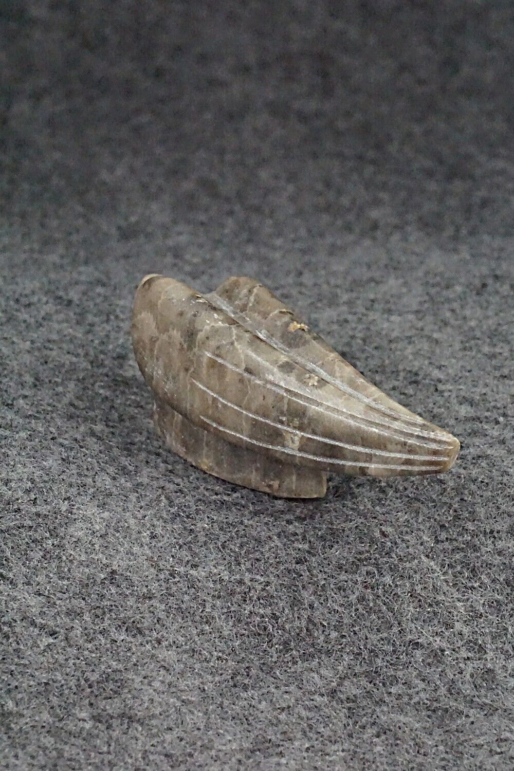 Bird Zuni Fetish Carving - Ronnie Lunasee