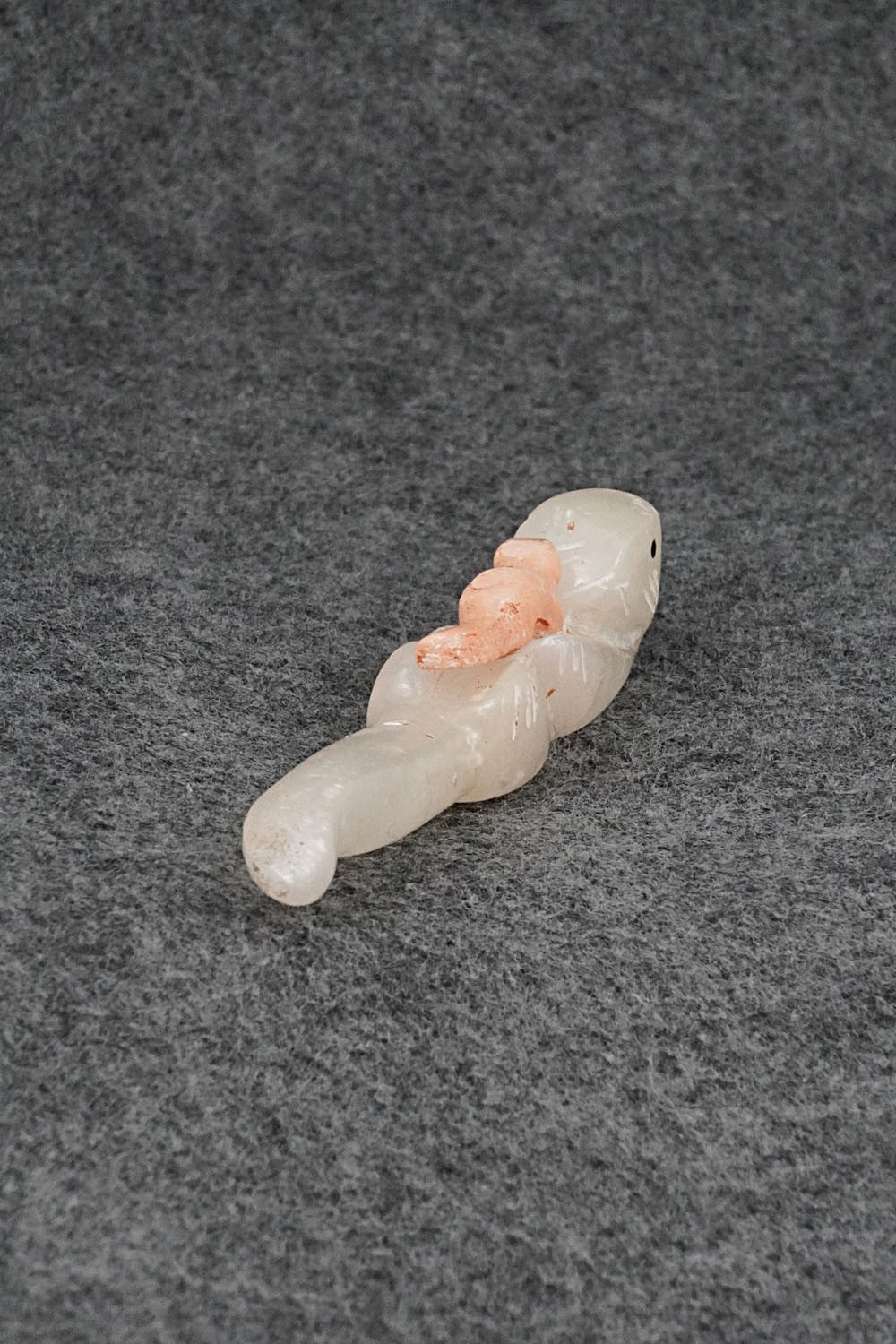 Otter Zuni Fetish Carving - Justin Red Elk