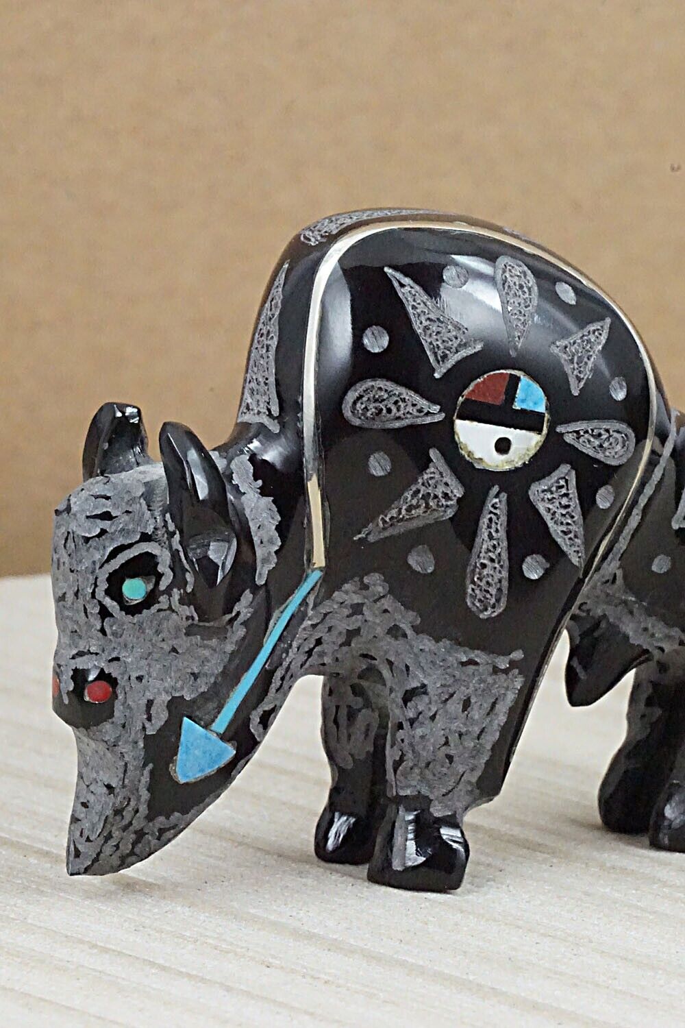 Buffalo Zuni Fetish Carving - Russell Shack