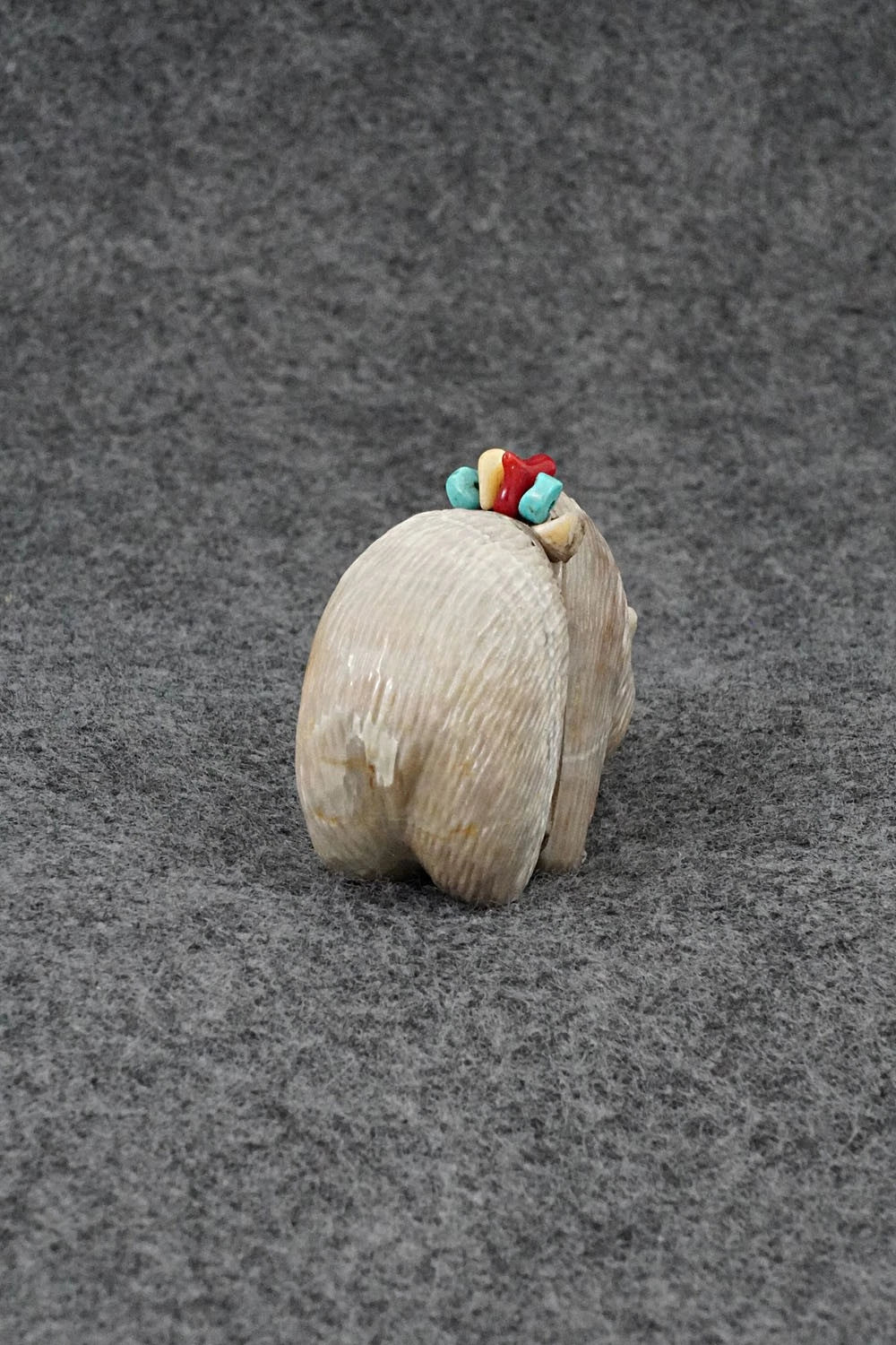 Bear Zuni Fetish Carving - Farlan & Paulette Quam