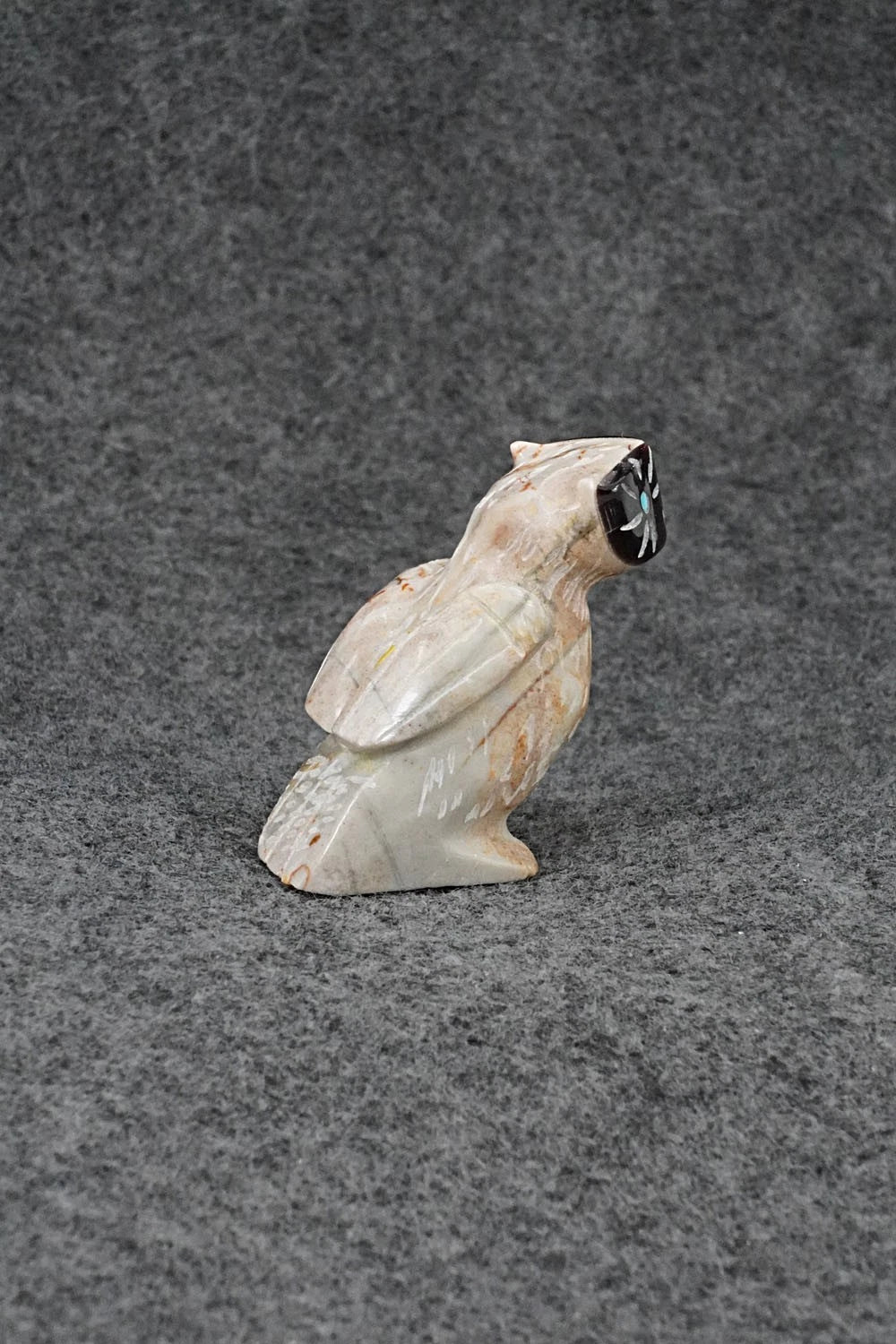 Owl Zuni Fetish Carving - Freddie Leekya