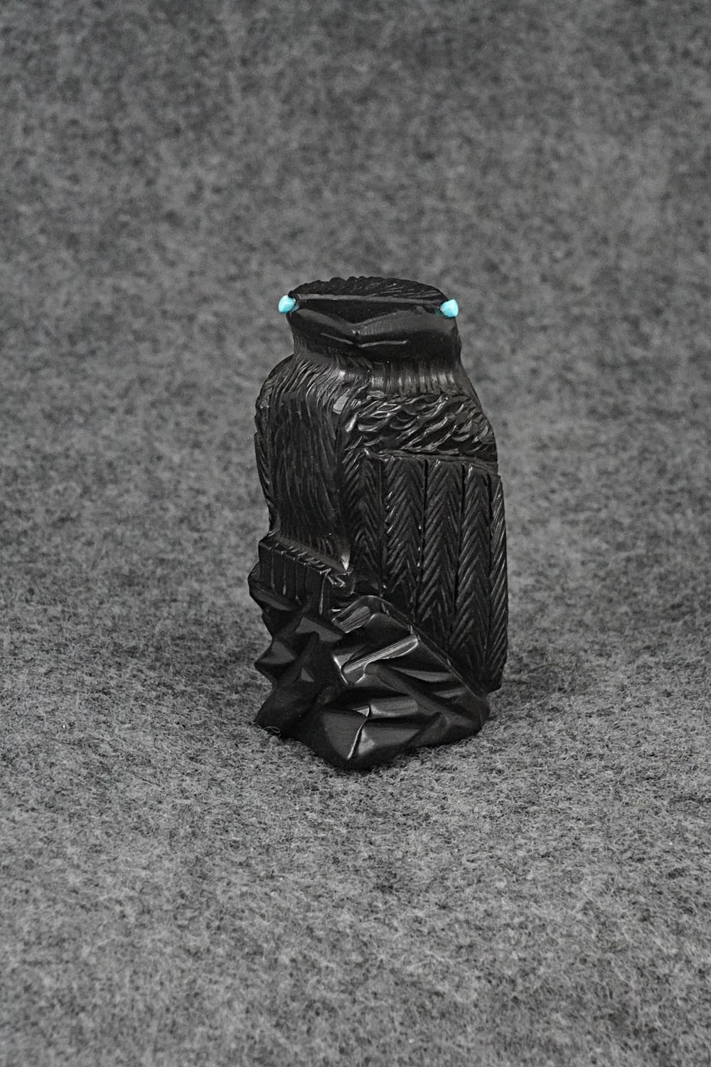 Crow Zuni Fetish Carving - Mike Tucson