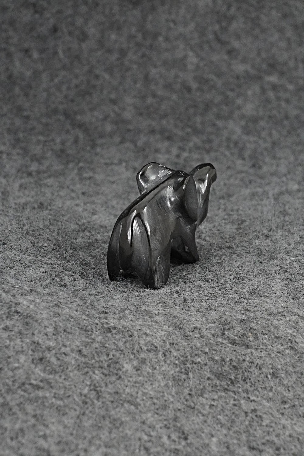 Elephant Zuni Fetish Carving - Calvert Bowannie