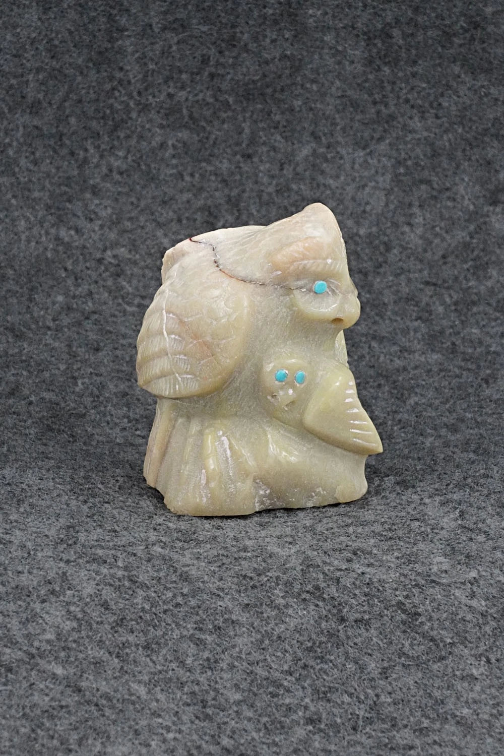 Owl Zuni Fetish Carving - Derrick Kammasee