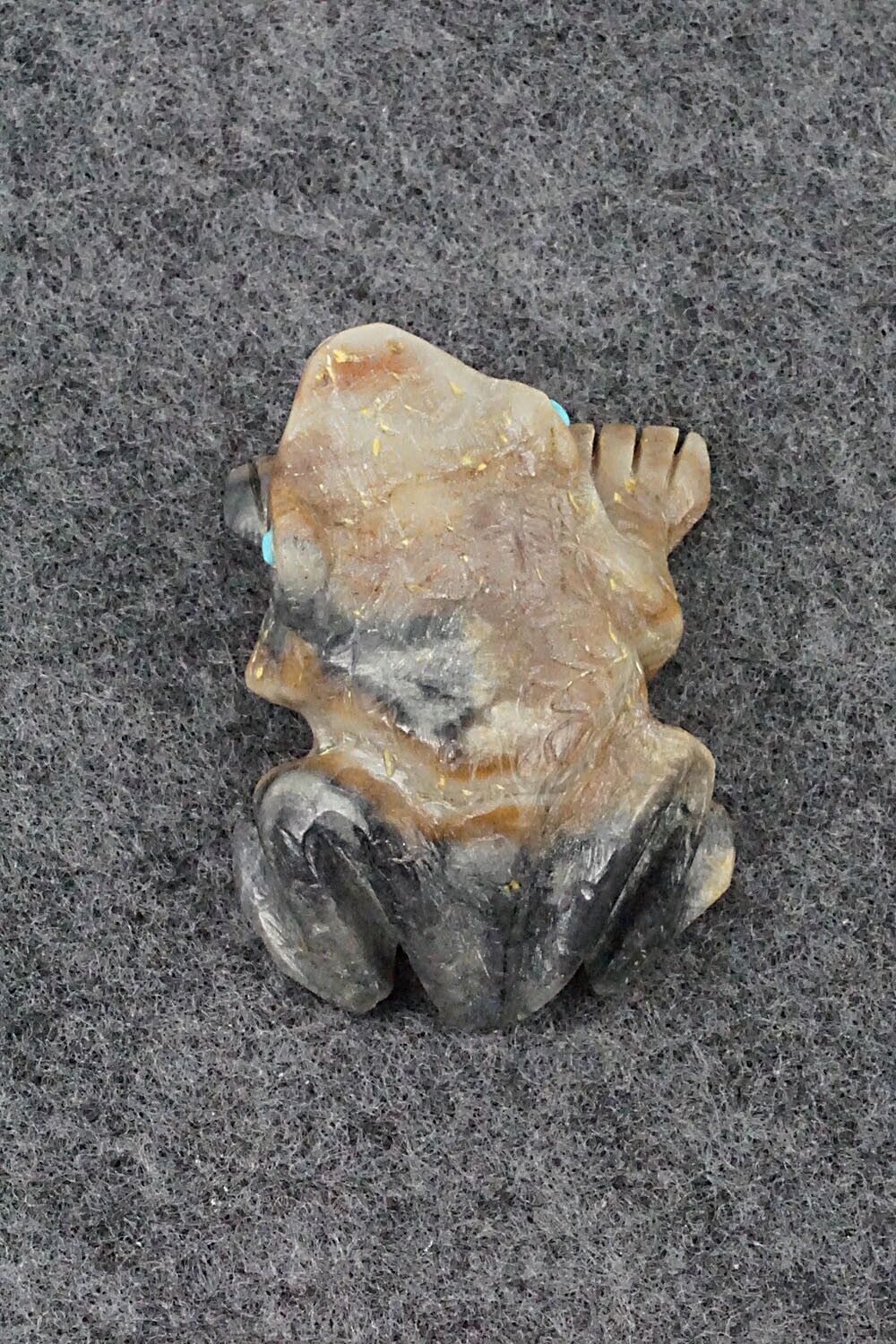 Frog Zuni Fetish Carving - Dana Malani