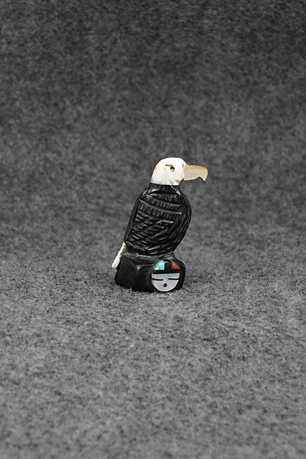 Bald Eagle Zuni Fetish Carving - Darrin Boone