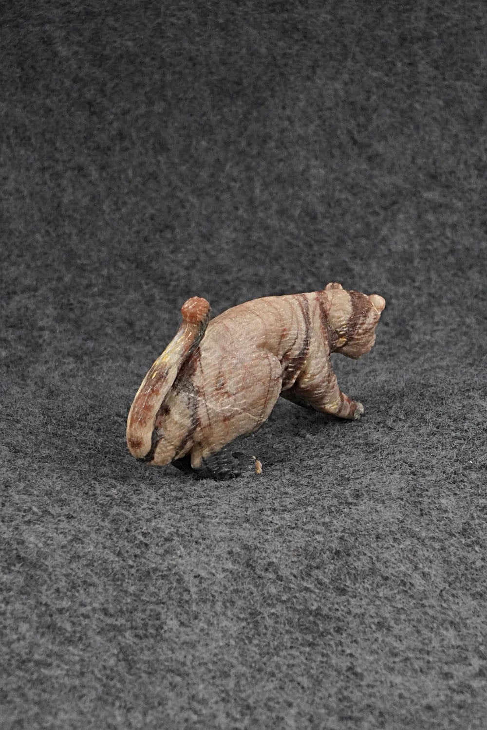 Mountain Lion Zuni Fetish Carving - Lance Cheama