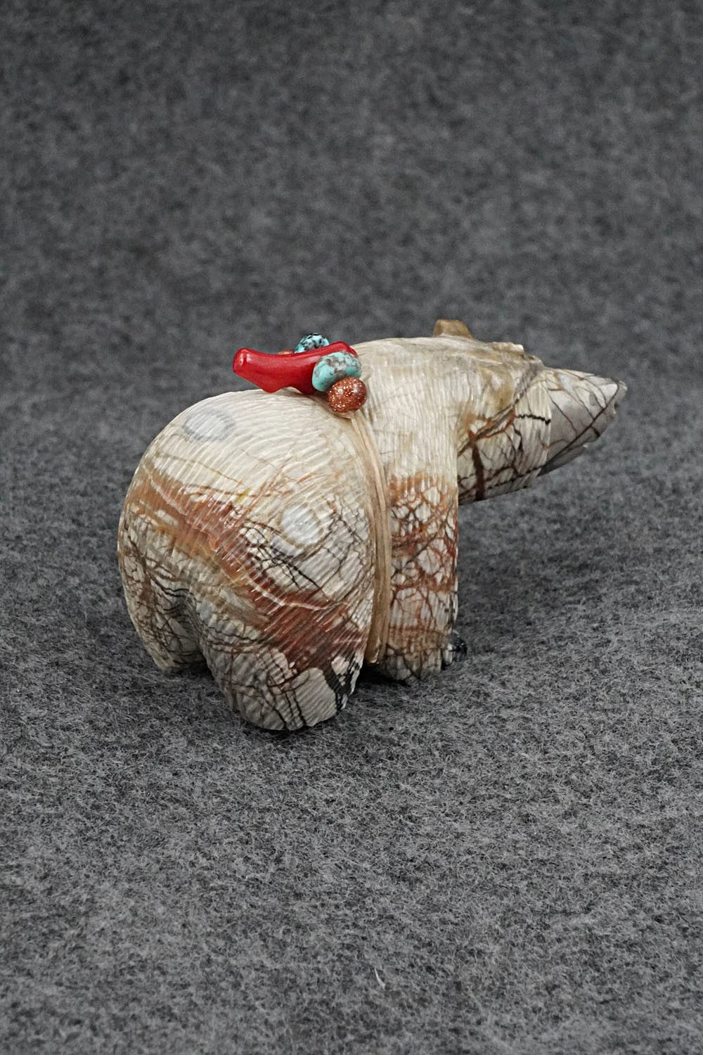 Bear Zuni Fetish Carving - Paulette & Farlan Quam