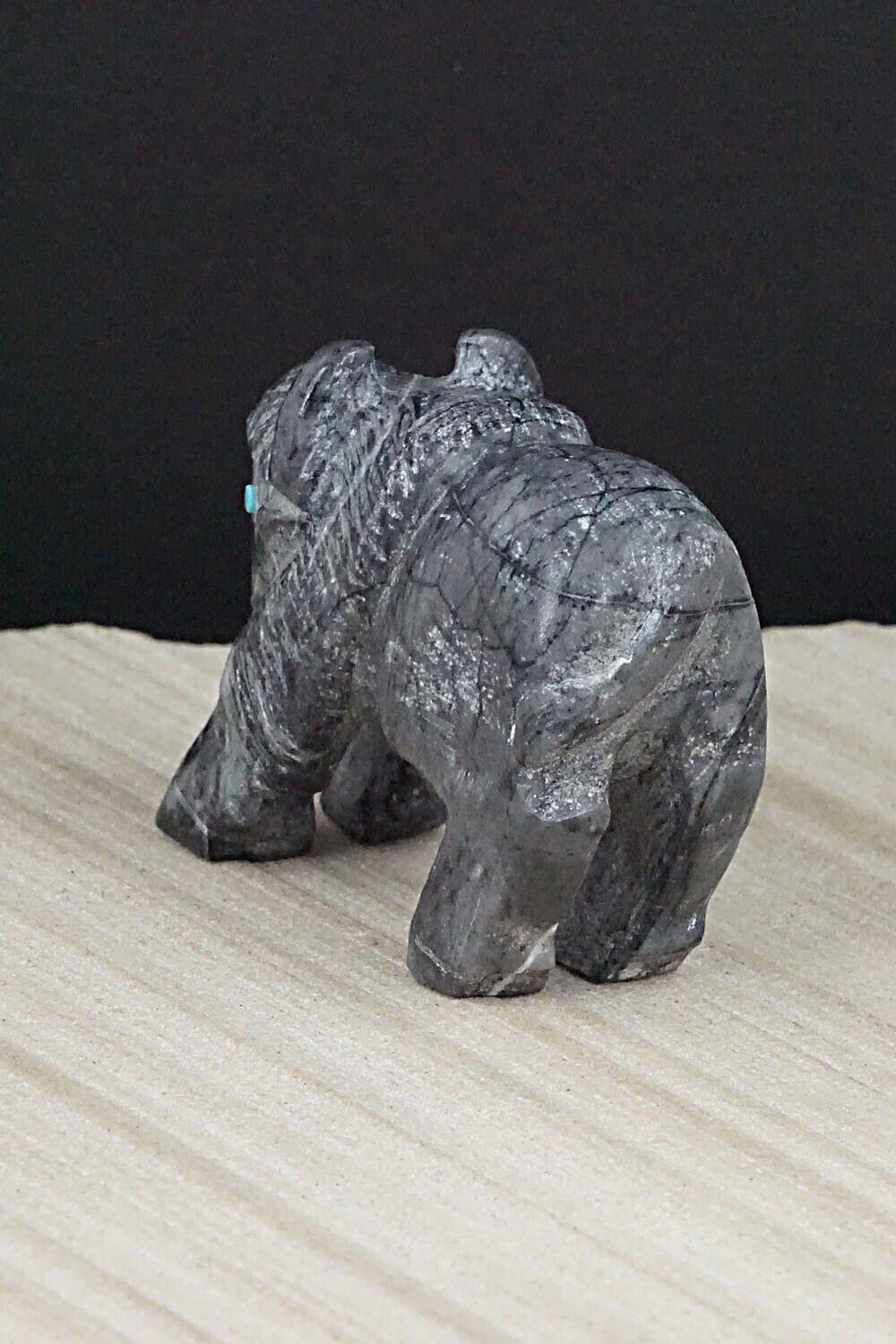 Buffalo Zuni Fetish Carving - Derrick Kaamasee
