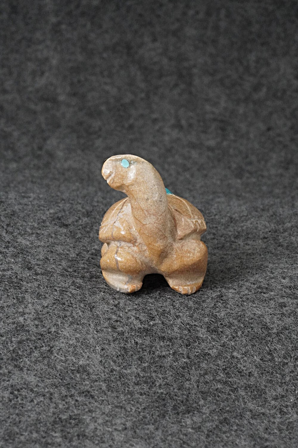 Turtle Zuni Fetish Carving - Freddie Leekya