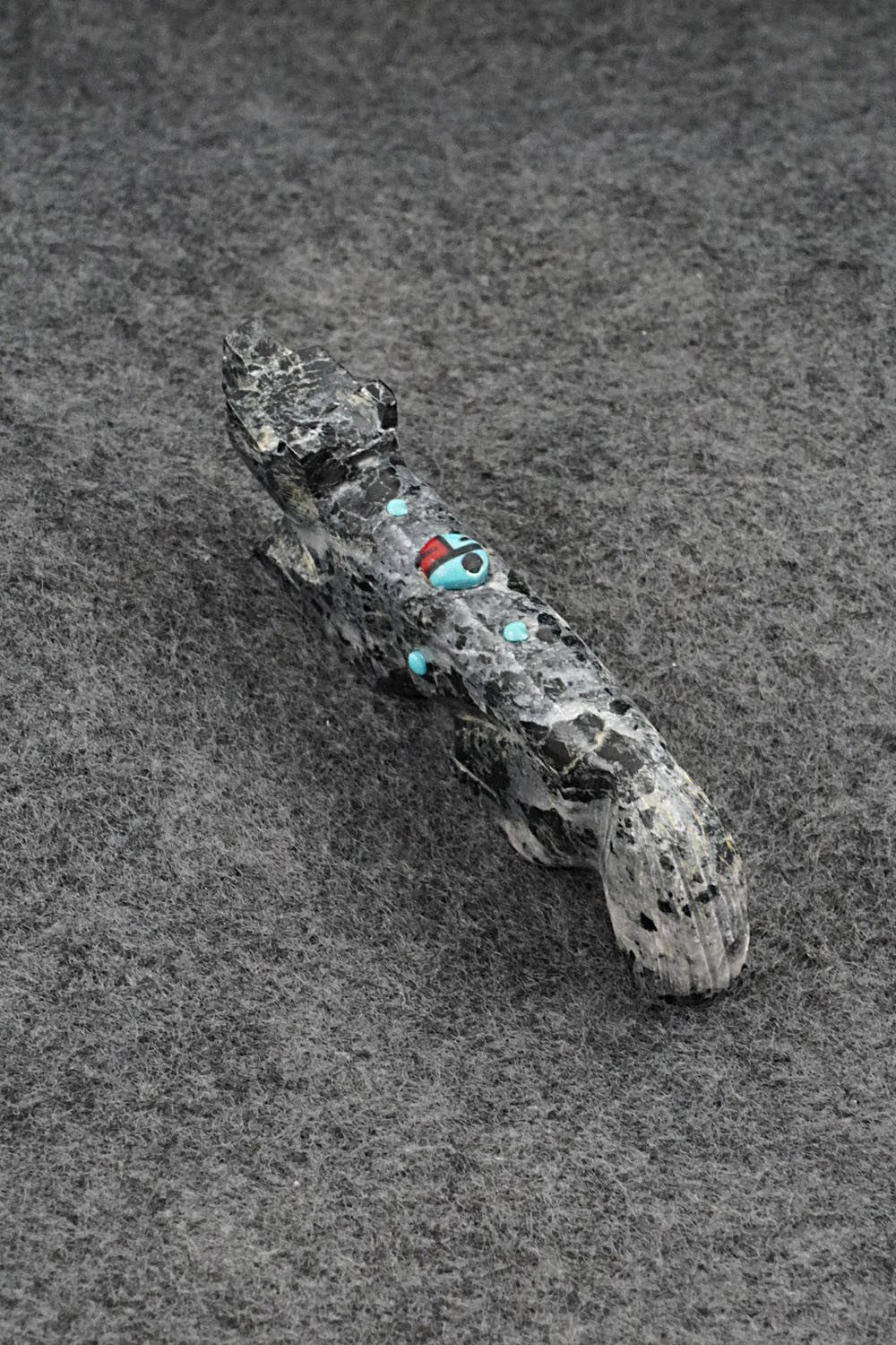 Wolf Zuni Fetish Carving - Dannette Laate