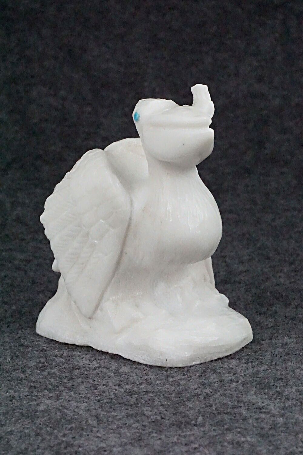 Pelican Zuni Fetish Carving - Derrick Kaamasee