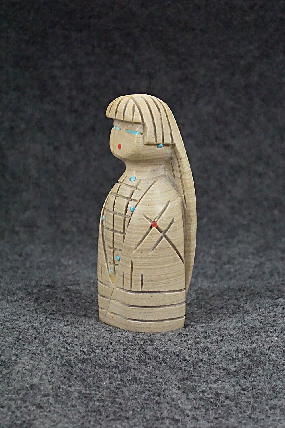 Corn Maiden Zuni Fetish Carving - Douglas Martza