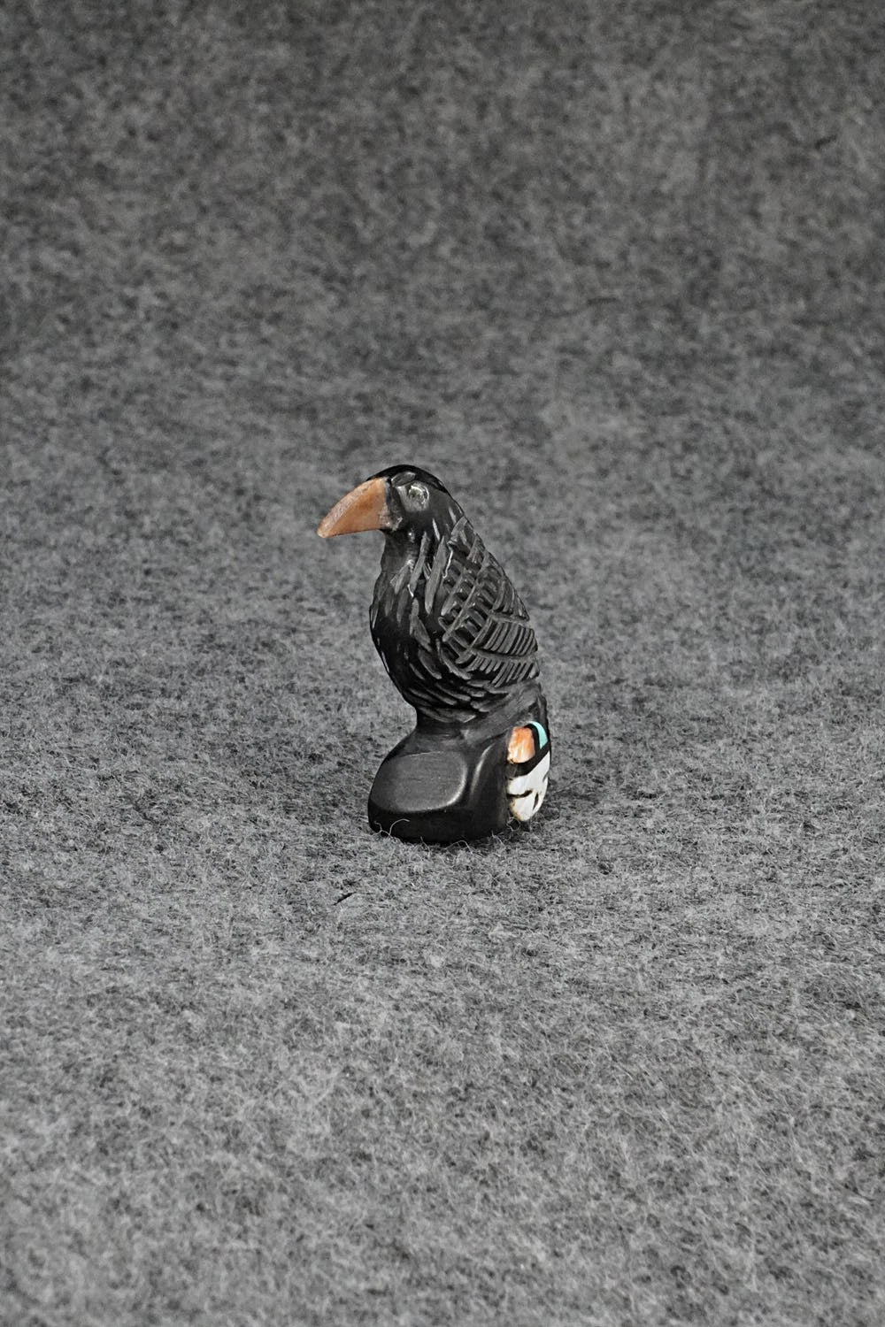 Crow Zuni Fetish Carving - Darrin Boone