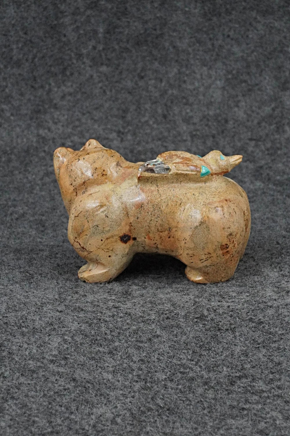 Bear Zuni Fetish Carving - Freddie Leekya